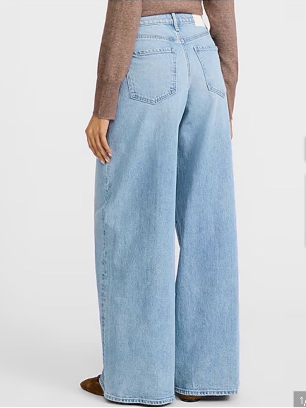 Express Light Wash High Rise Wide Leg Jeans 8 NWT